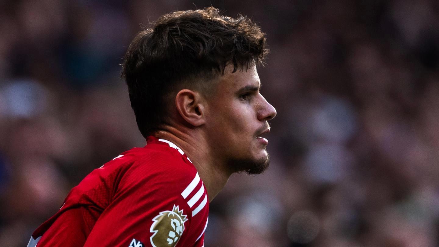 利物浦后卫, 一些关键的, mig 利物浦后卫, 一些关键的, mig